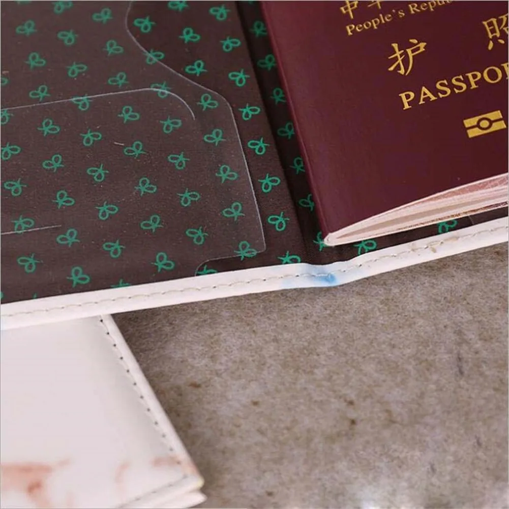 Women Men Passport Cover Pu Le - Index Card Holder のレビューと価格