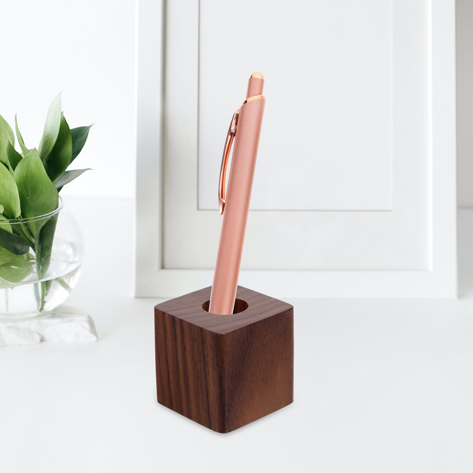 Single Wood Pen Holder Walnut  - Pen Rest Single のレビューと価格